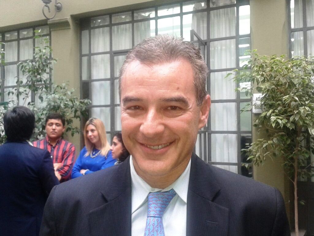 Dr. Julio Armando Grisolía