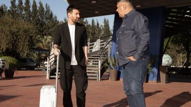 Lionel Messi arribó al país para sumarse a la selección Argentina.