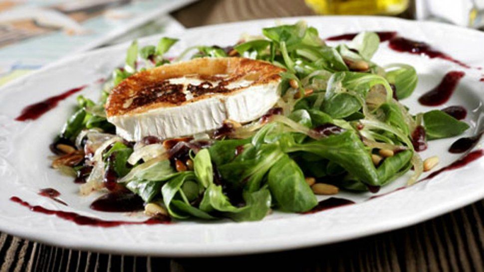 Ideal para el verano: ensalada de queso de cabra