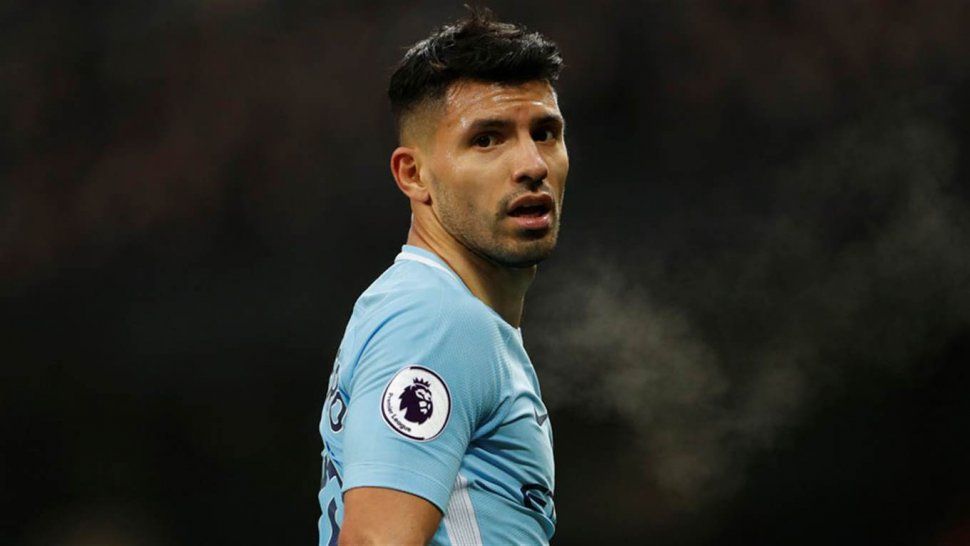 En Inglaterra aseguran que Agüero podría seguir su carrera en el Real Madrid