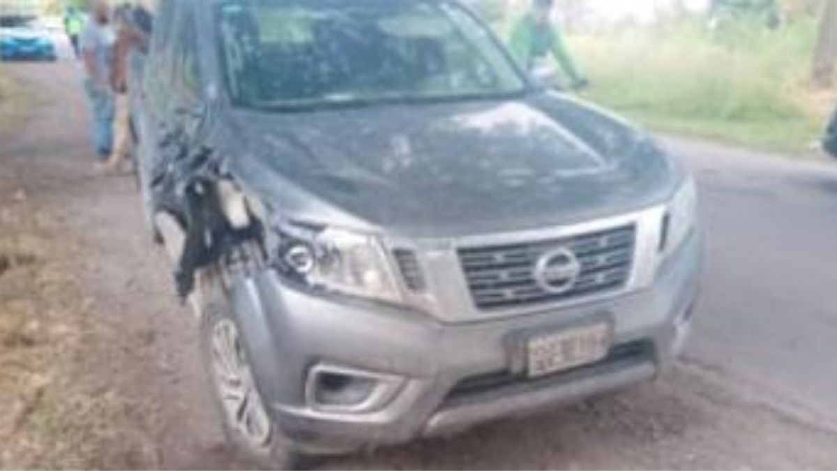 La camioneta tras el accidente de tránsito de Palpalá donde murió el ciclista.