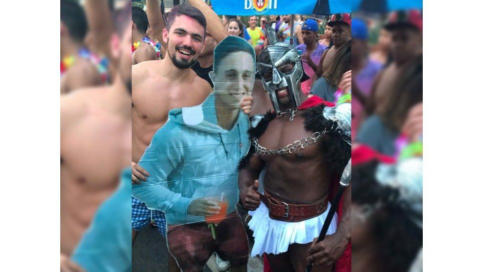 Escrache al amigo que no fue