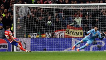 La UEFA pedirá revisar la regla que anulóel penal de Julián Álvarez&nbsp;