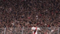 Racing Club venció 3-2 a River Plate y clasificó a Cuartos