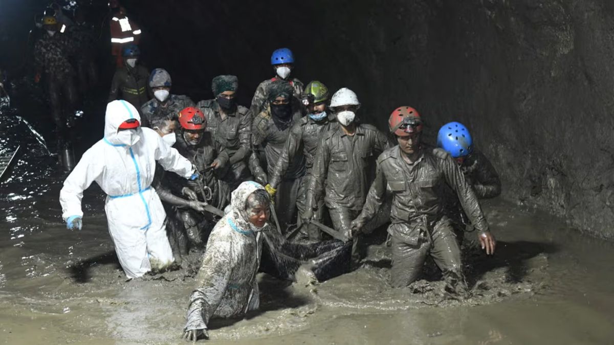 Nepal suspendió la búsqueda de más de 5000 desaparecidos.