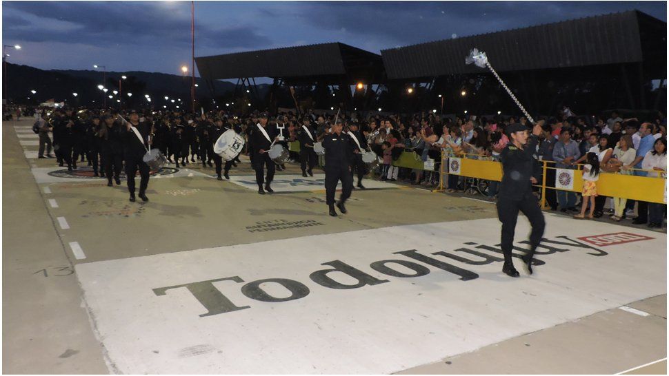 Cena Blanca 2017 - Pasarela