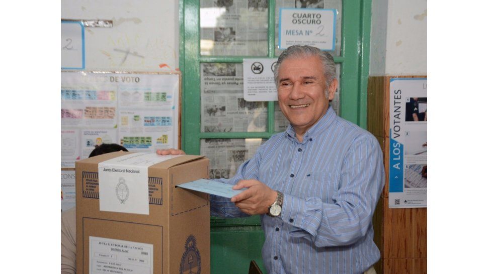 Walter Barrionuevo emitió su voto