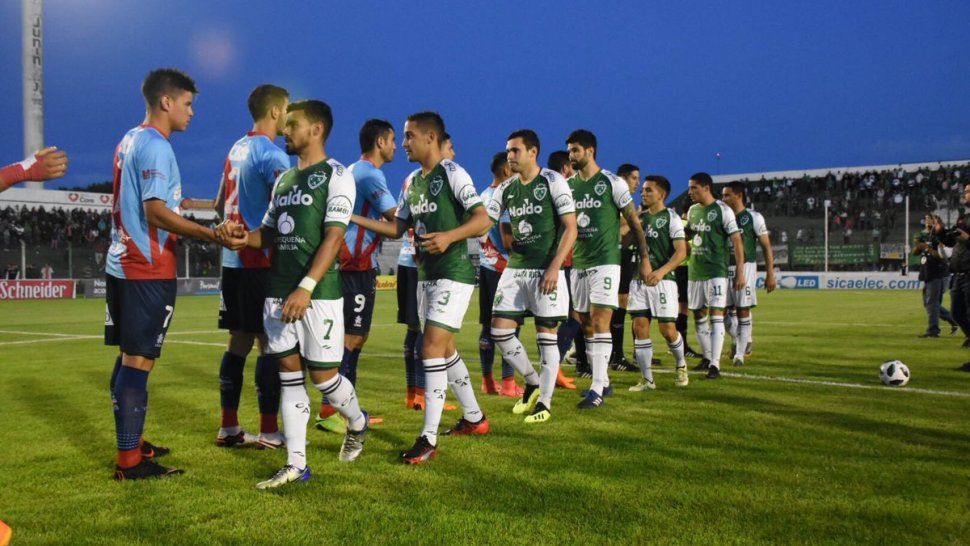 Sarmiento, Arsenal y Chicago van por el ascenso a la Superliga