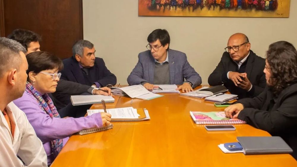 Paritarias 2025 con los gremios docentes.