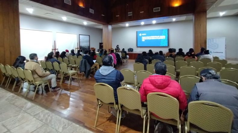 Entregaron certificaciones de 