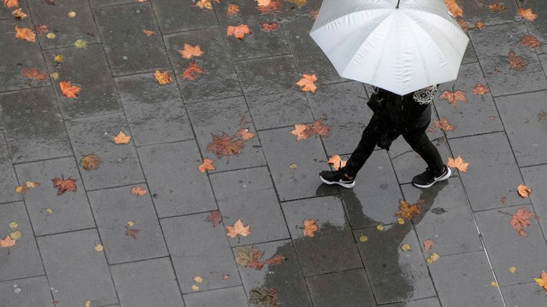 Con la llegada del otoño, Jujuy podría seguir teniendo jornadas inestables, con nubosidad y nuevos eventos de lluvia. “A pesar de que ya empezamos a adentrarnos a todo lo que sería el otoño, se esperan condiciones de precipitación y condiciones de días nublados”, sostuvo la ingeniera.