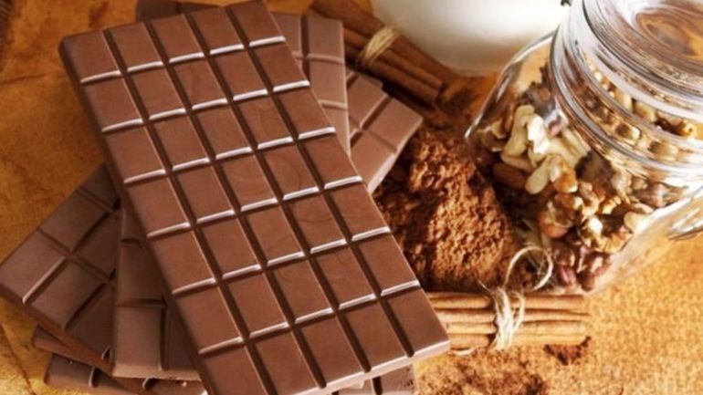 Los experimentos llevados a cabo por este equipo de investigadores sugirieron que el consumo sistemático de chocolate negro podría revertir los efectos adversos del estrés. 