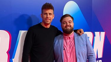 Ibaí Llanos y Piqué organizaron un Mundial de Globos.