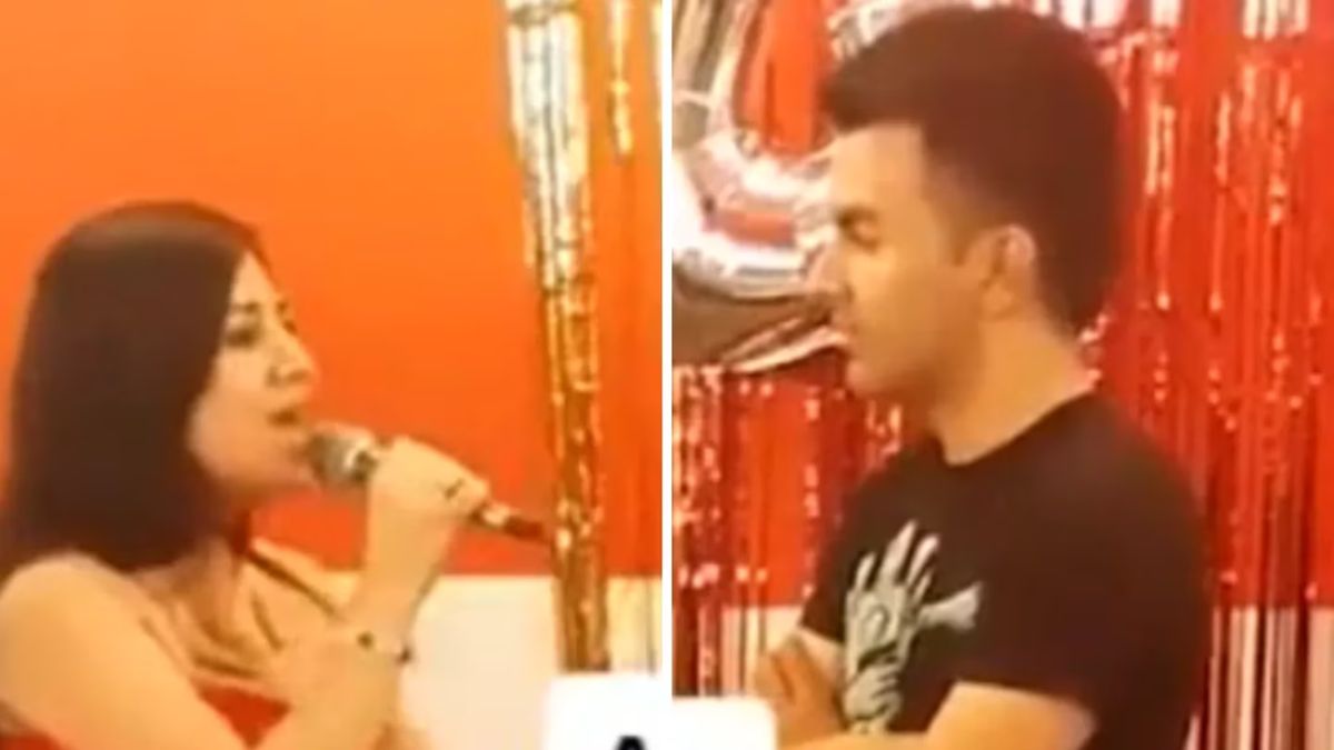 La joven expuso la infidelidad de su novio delante de todos.