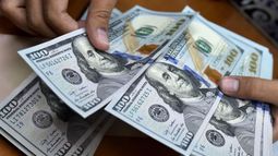 El dólar blue subió y se vende a $745