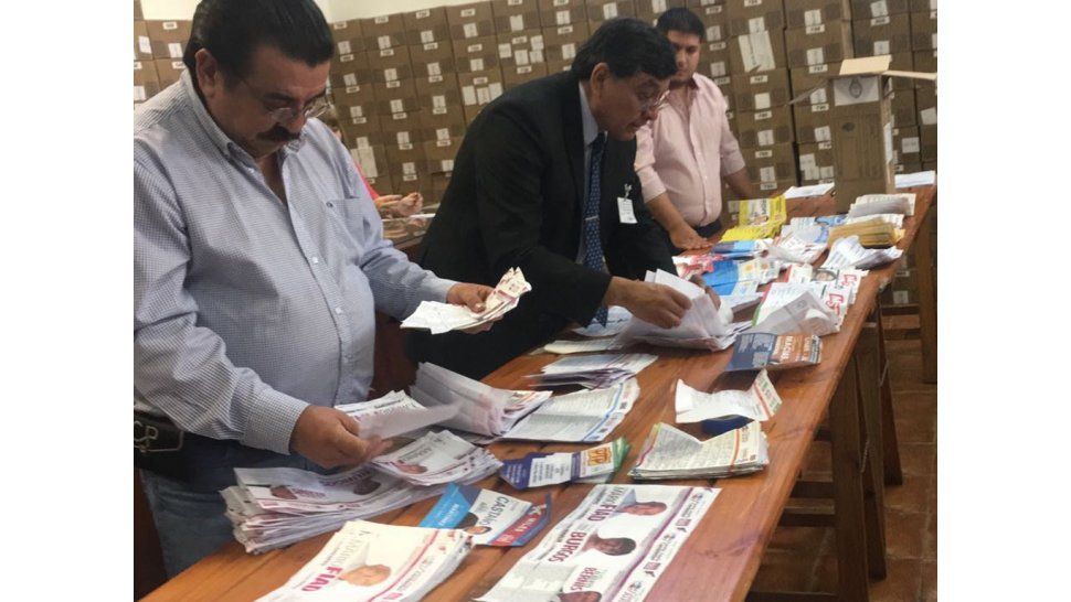 Abrieron las urnas y finalmente se confirmó el triunfo del FIT en Libertador