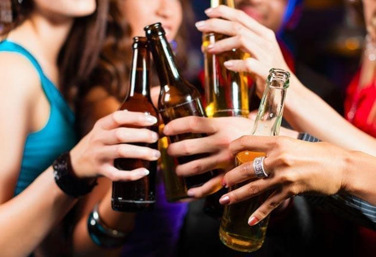 Alcoholismo: cómo afecta el exceso a jóvenes y adolescentes
