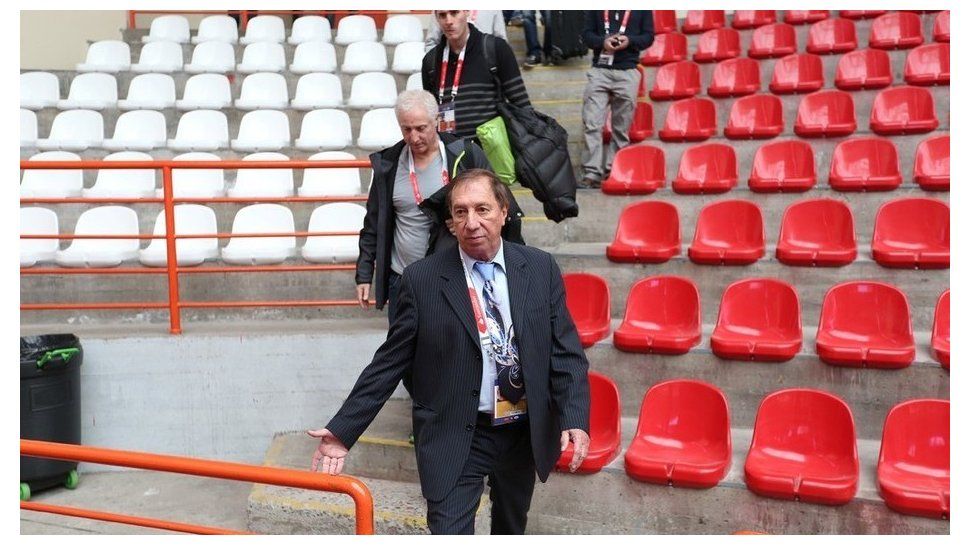 bilardo: hay que presionar a messi