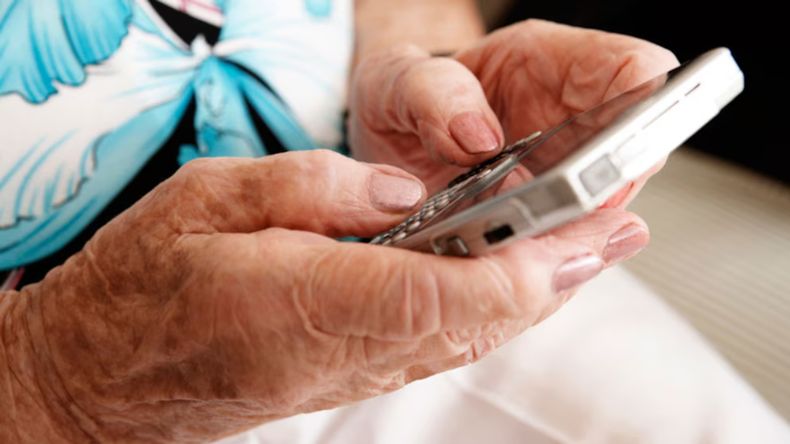 Los jubilados y pensionados ahora pueden acceder a su recibo de haberes desde la app de Anses.