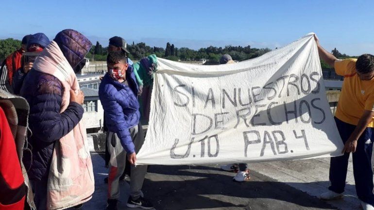 Violentos motines en unidades penitenciaras 