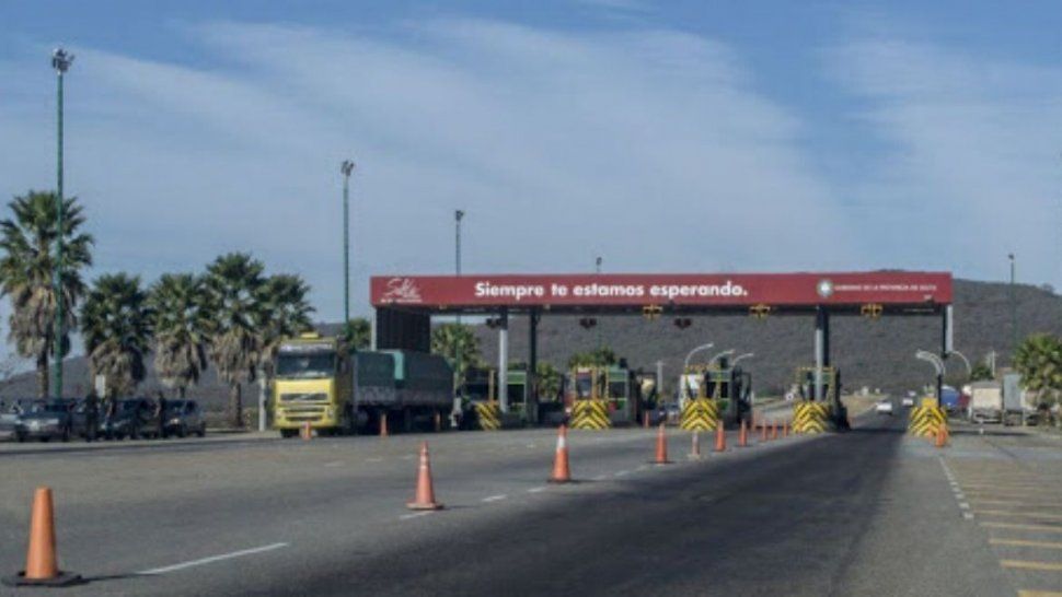 salta prohibio el ingreso de colectivos de media y larga distancia a la provincia