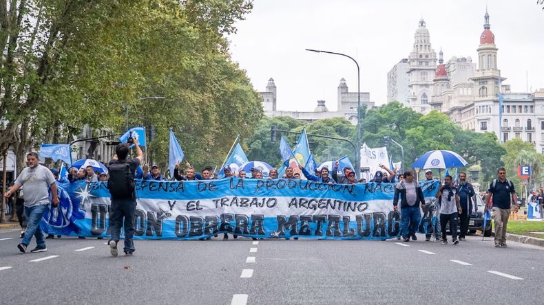 Marcha de la CGT en apoyo a los jubilados Marcha de la CGT en apoyo a los jubilados