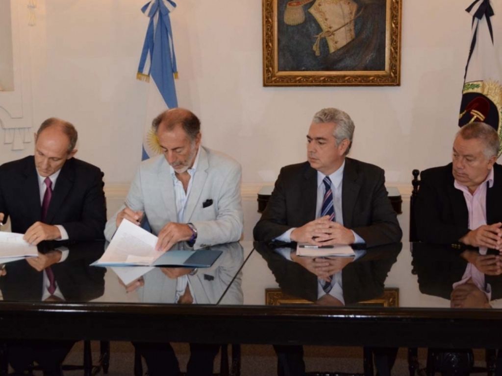 Firma de convenio
