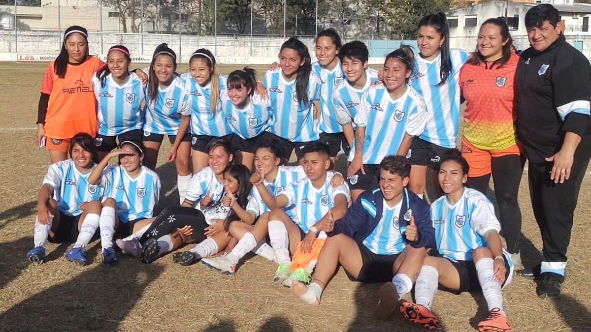 Gimnasia de Jujuy femenino clasificó a los cuartos de final de la Copa Jujuy. (Foto Jairo Mayo)