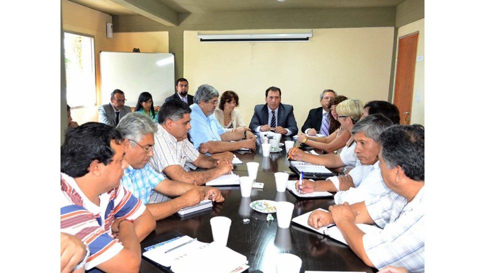 Reunión con gremios docentes