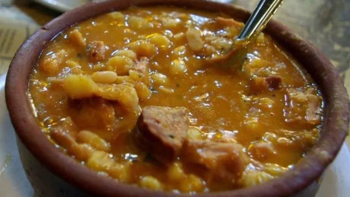El locro es la comida típica de esta fecha patria.