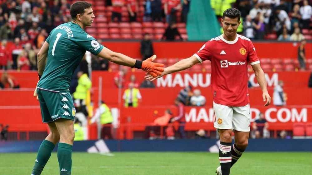 Dibu Martínez desafió a Cristiano Ronaldo a patear un penal