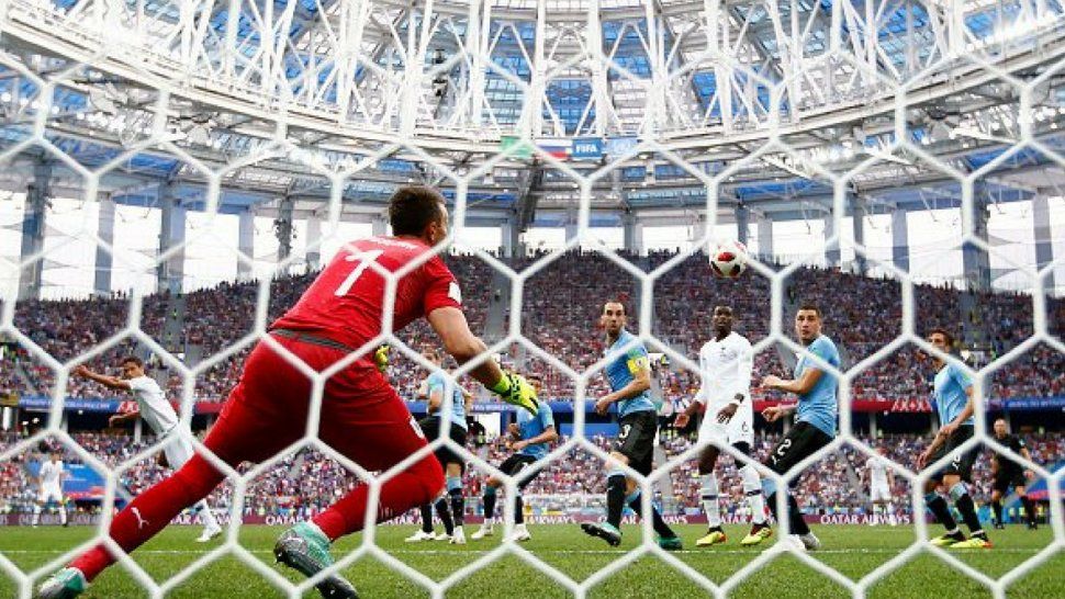 Francia le ganó a Uruguay 2 a 0 y es semifinalista