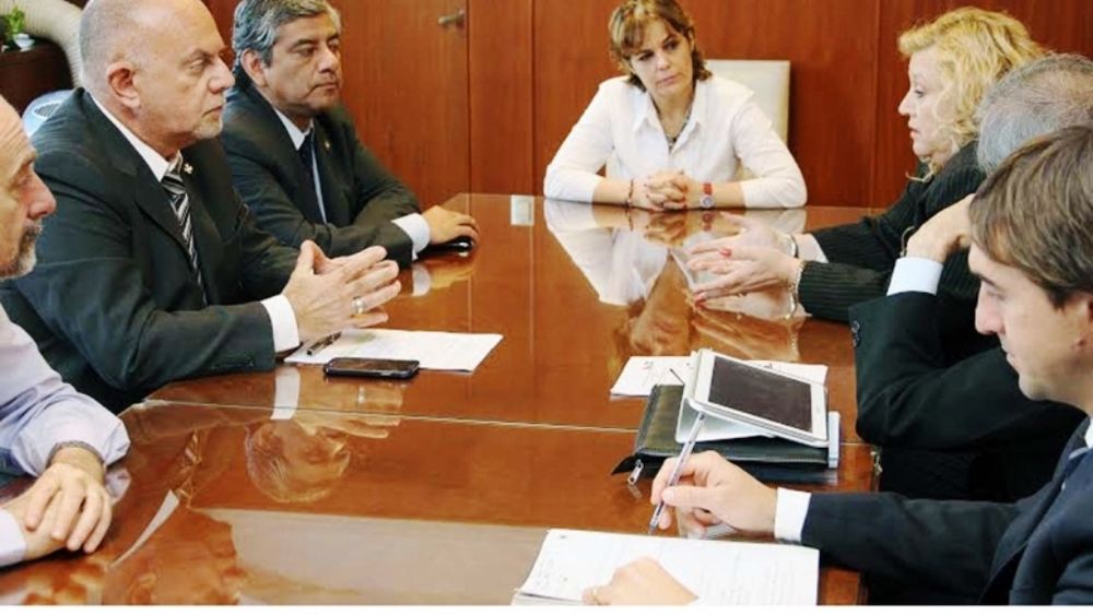 Reunión entre Nación y Provincia