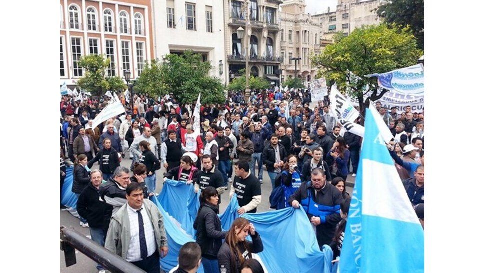 Paro bancario y de transporte para el 31