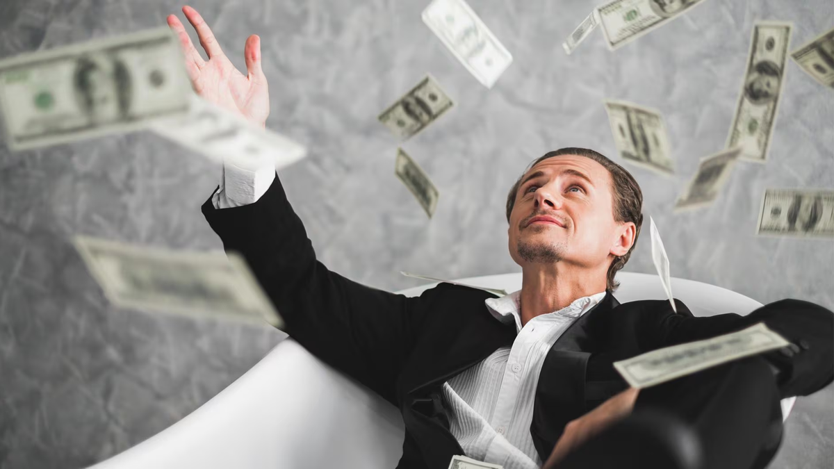 De dónde es el nuevo millonario que ganó más de $2100 millones en el ...