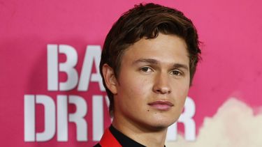 La producción de Netflix se centra en Baby (Ansel Elgort), un joven prodigio en escapes.