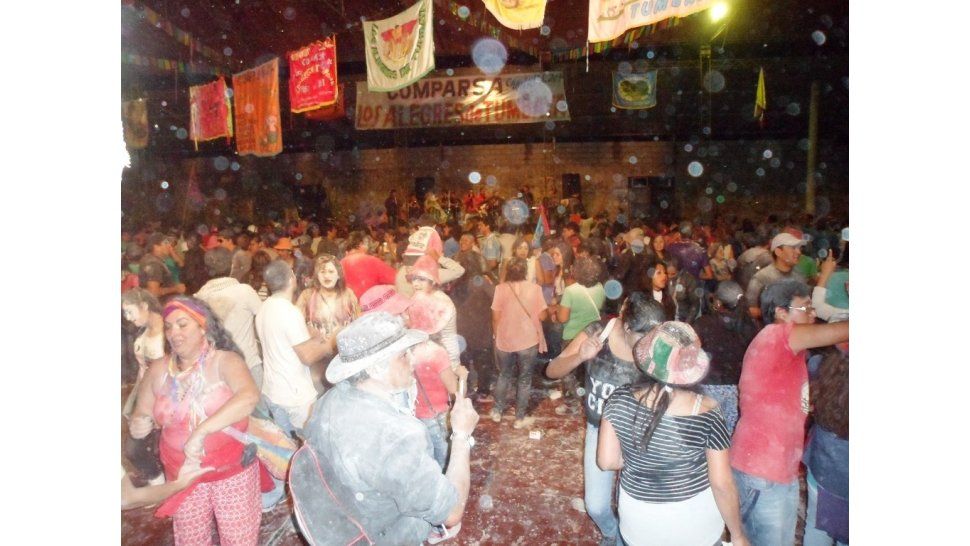 Baile en tinglado municipal