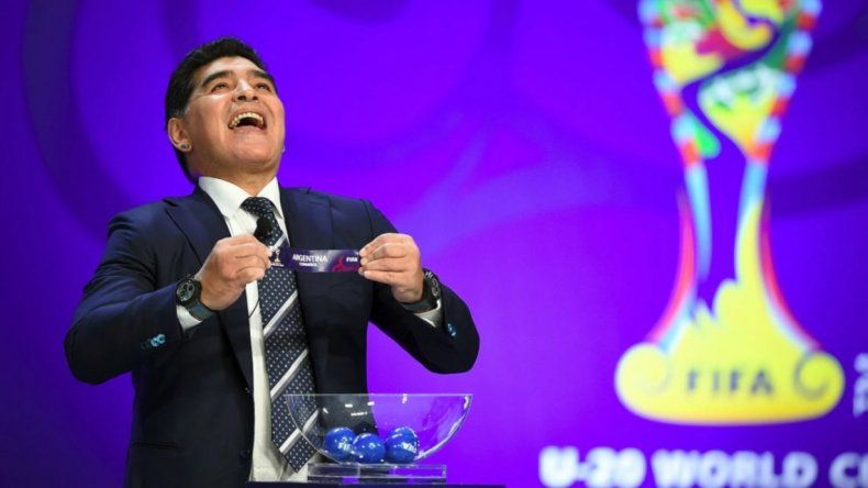 Diego Maradona no estuvo en el ensayo del sorteo del Mundial de Rusia 2018