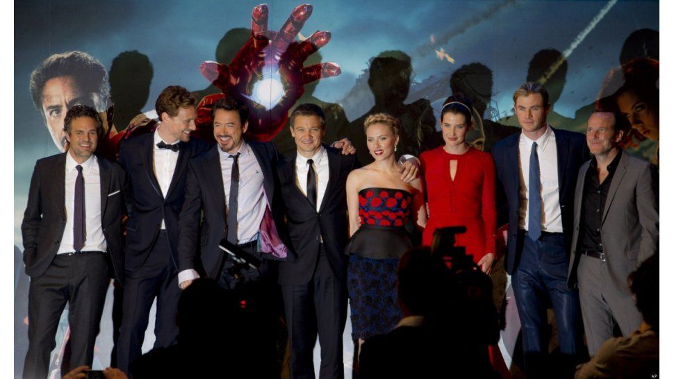 El elenco de Avengers