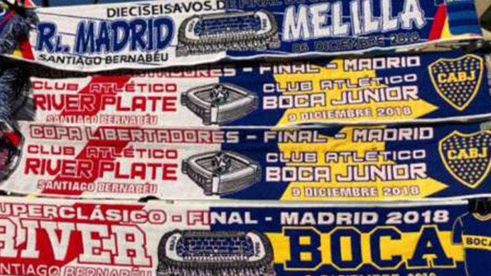 El insólito error en las bufandas de la Superfinal entre River y Boca