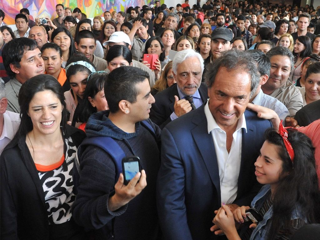 Recorrida de Daniel Scioli