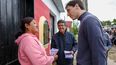 adriano morone estrecha lazos con los vecinos de malvinas y escucha sus inquietudes