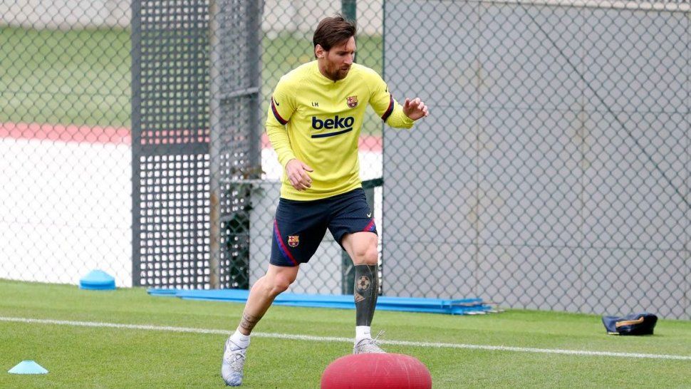 Messi se presentará a entrenar el próximo lunes en Barcelona