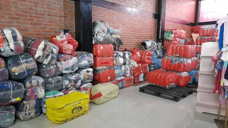 Ropa usada, frontera y crisis textil