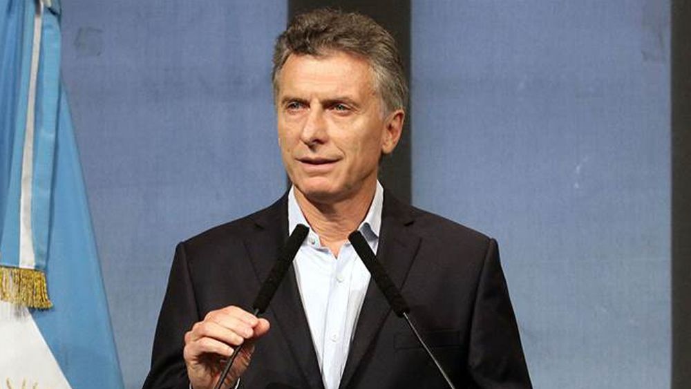 Macri encabeza una reunión del Gabinete ampliado y va al Foro Iberoamericano