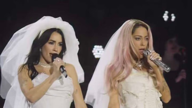 Tini estuvo como invitada en el show de Lali en River. (Foto: captura Instagram/lali)