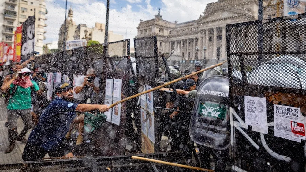 Protesta contra la Reforma Laboral. Protesta contra la Reforma Laboral.
