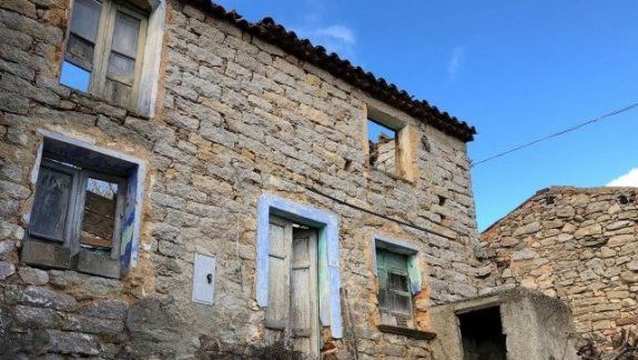 Un pueblo italiano vende sus casas a un euro para no desaparecer