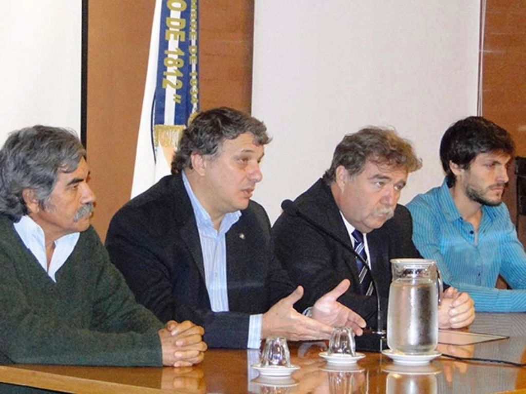 Autoridades presentes
