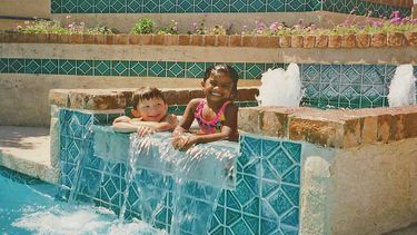 Matt Grodsky anunció a los tres años que se casaría con Laura Scheel, su compañera del niño en Phoenix.